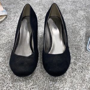 Brand is Dexter, size 8